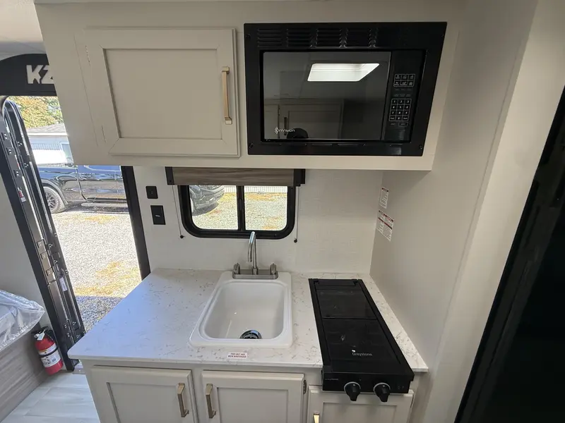 KZ-RV Sportsmen Classic 180BH 2027