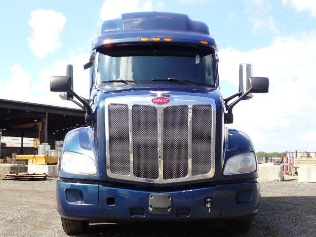 Peterbilt 579 2022