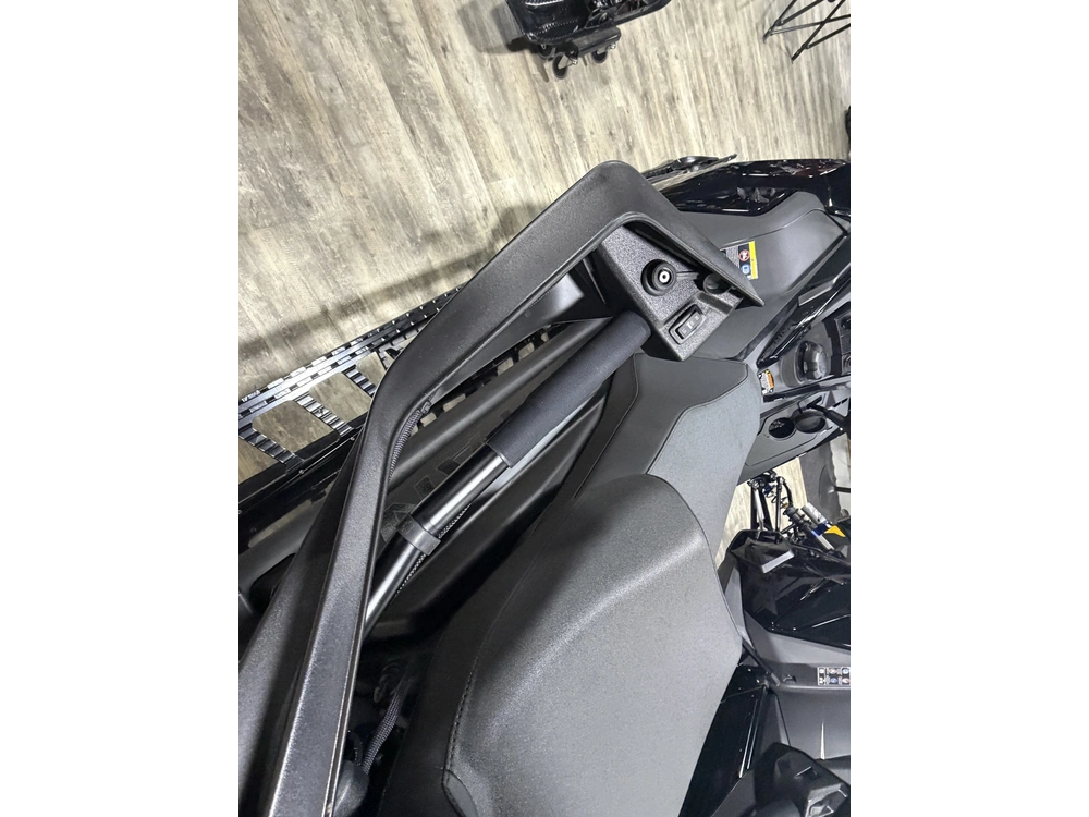 2027 Polaris Prostar Titan Adventure alt