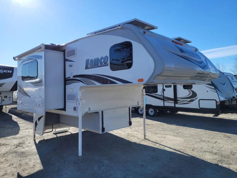 Lance Camper Lance 855s 2019 alt