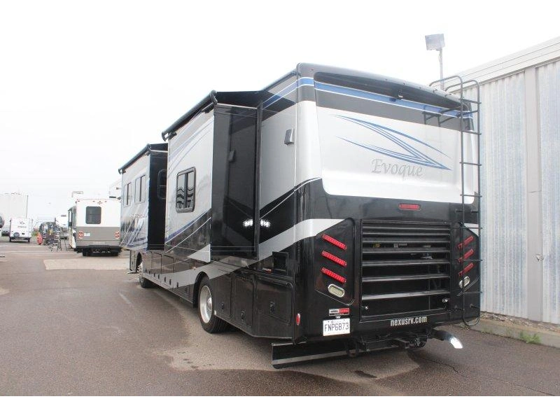 2020 Nexus Rv Evoque 35e alt