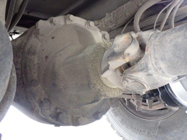 Freightliner M2106 2010
