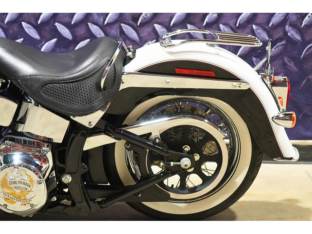 2005 Harley-davidson Flstn Softail Deluxe alt