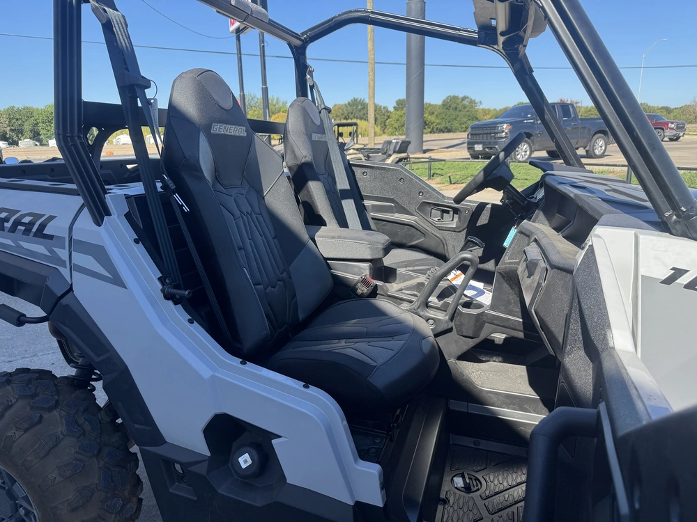 2026 Polaris General 1000 Sport alt