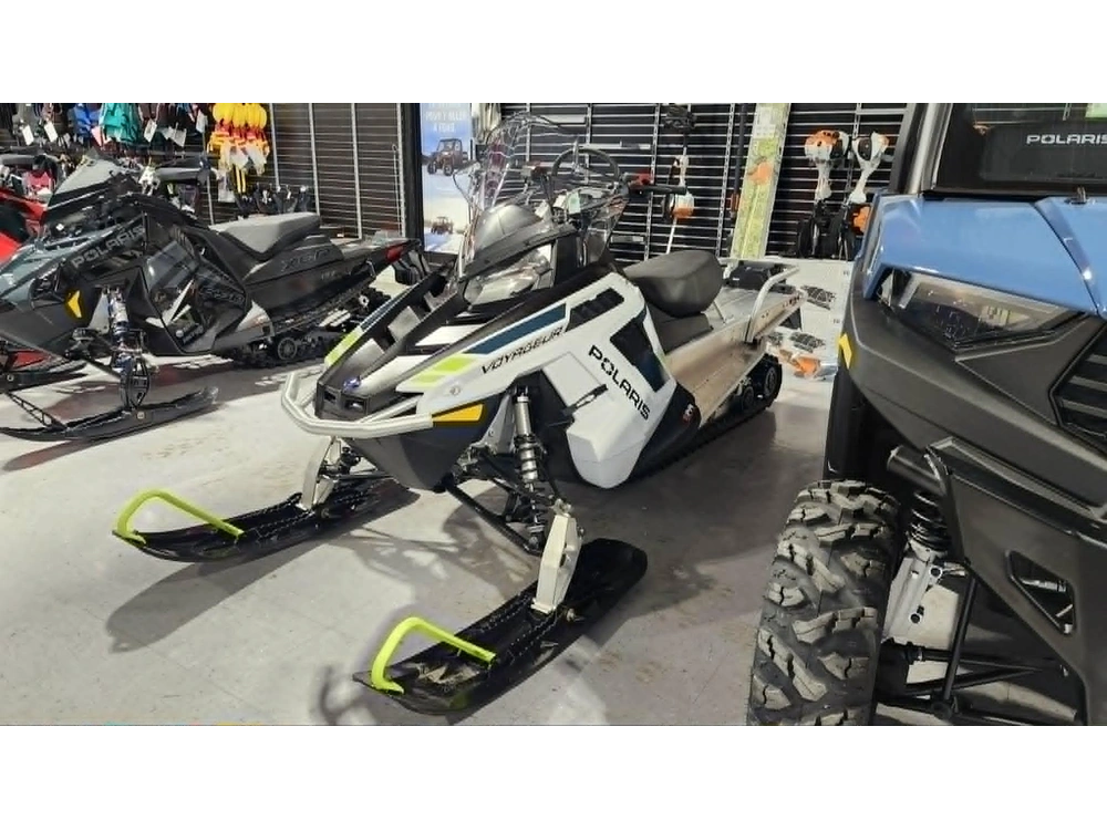 Polaris 550 Voyageur 155 Es 2025 alt