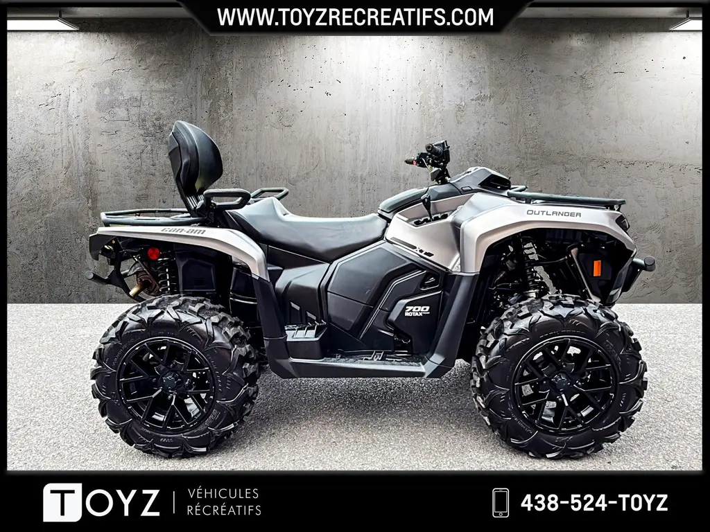 Can-Am OUTLANDER MAX XT 700 TRÈS BAS MILLAGE 2025