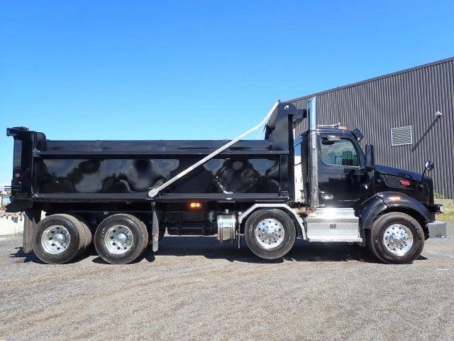 Peterbilt 567 2024
