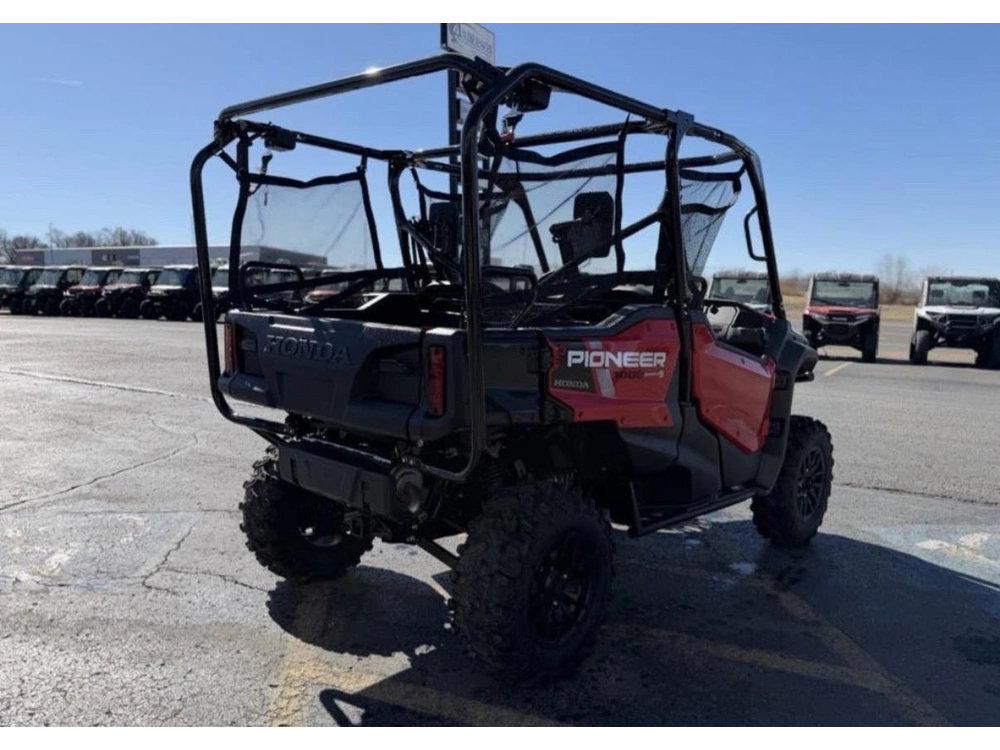 2025 Honda Pioneer 1000-5 Deluxe