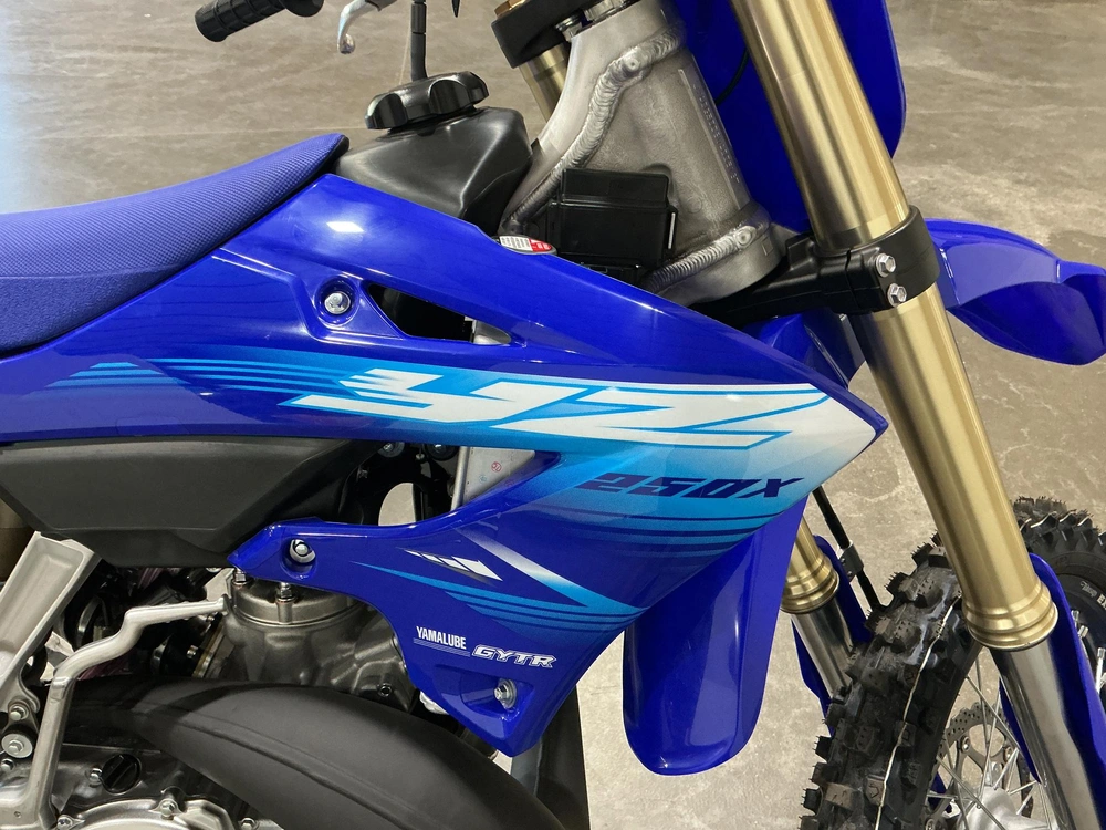 2027 Yamaha Yz250x alt