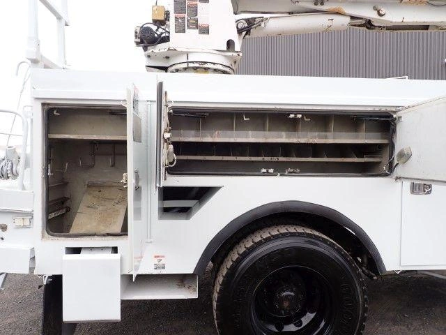 Freightliner M2106 2010