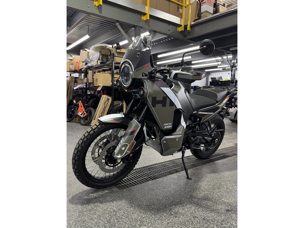 Husqvarna Norden 901 2025 alt