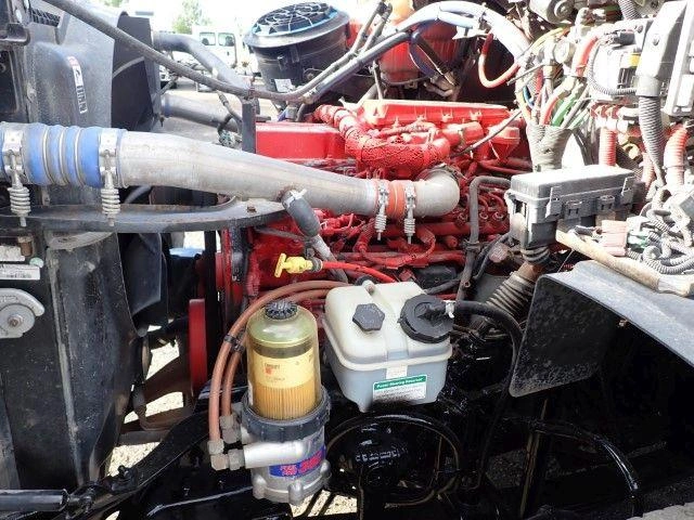 Freightliner 114sd 2013