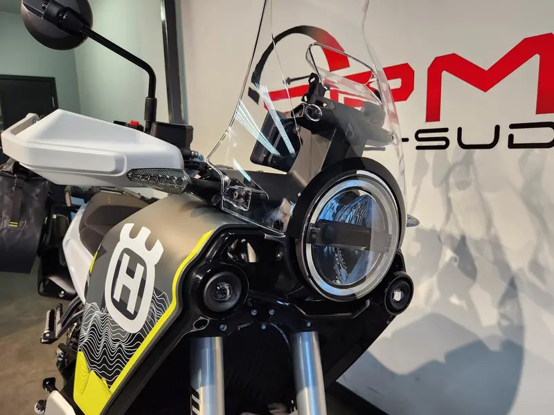 2027 HUSQVARNA NORDEN 901 EXPEDITION *À partir de 3.99%💳