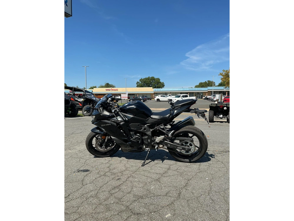 2026 Kawasaki Ninja® Zx™-4r Abs alt