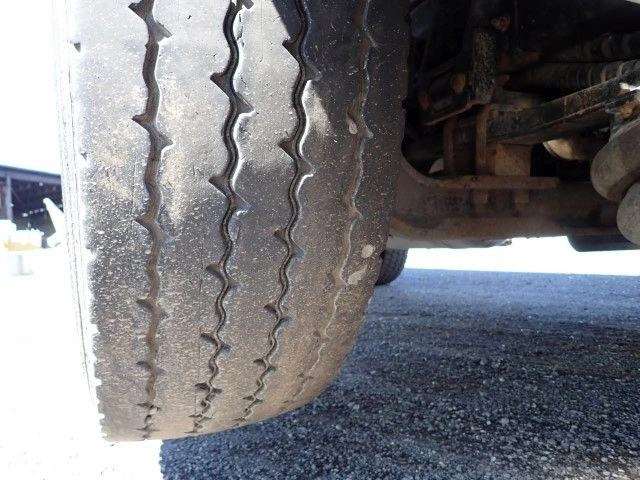 Peterbilt 567 2024