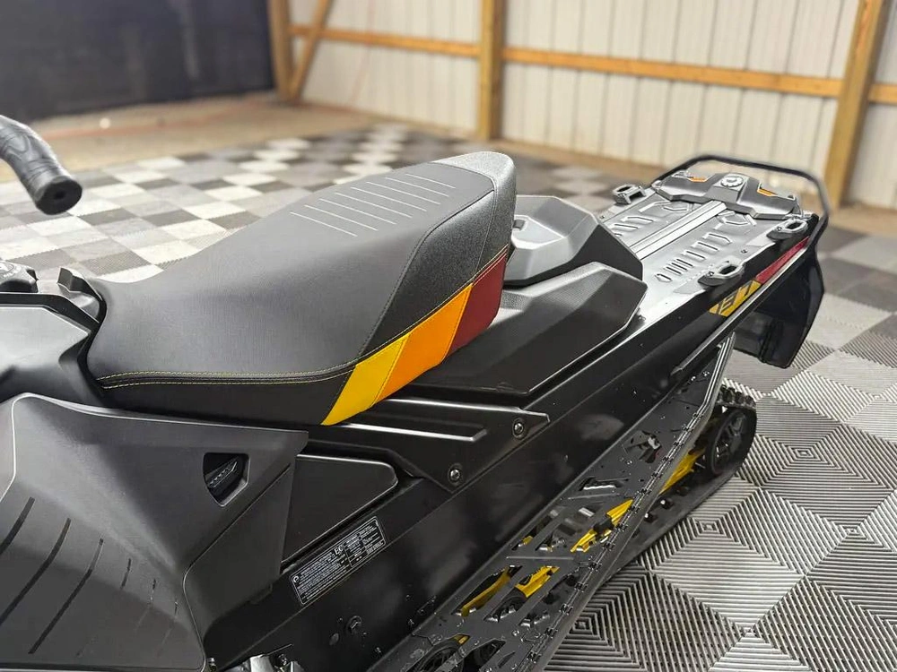 2027 Ski-doo Mxz Blizzard 850 137 1.2 Ice Ripper alt
