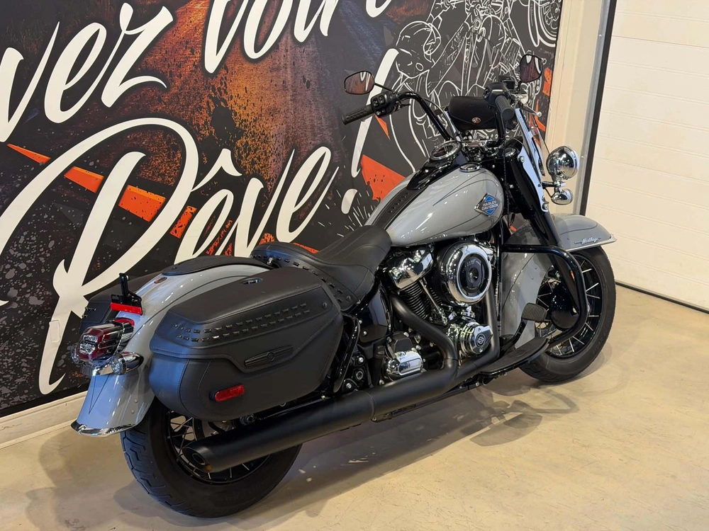 Harley-davidson Softail Héritage Flhc 2026 alt