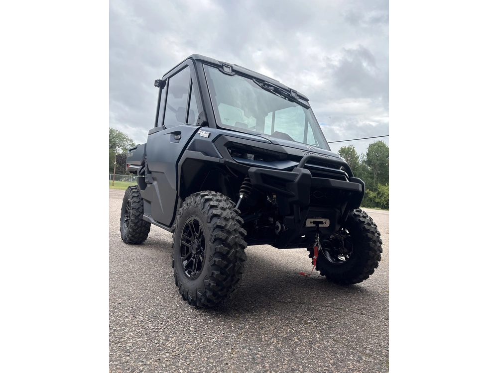 2026 Can-am Def Ltd 65 Hd11 alt