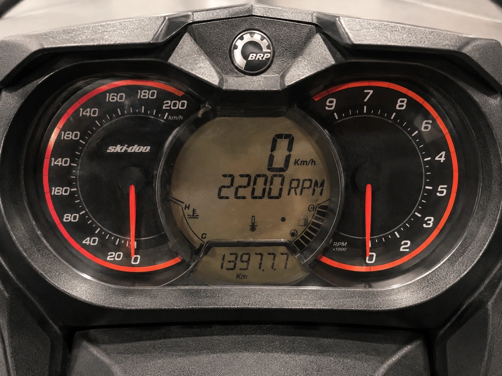 Ski-doo Renegade Enduro 900 Ace 2016