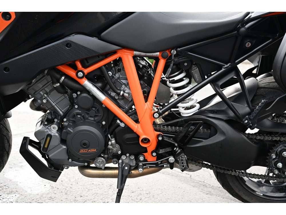 2019 Ktm 1290 Super Duke Gt alt