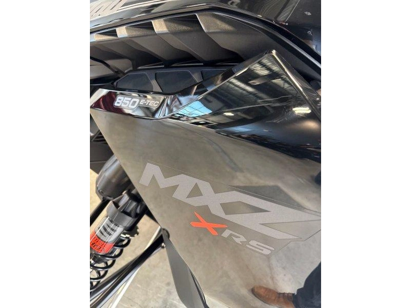 2026 Ski-doo Mxz X-rs 137 850 E-tec Ice Ripper Xt 1.5'' E.s. W/ Smart-shox W/ 10.25'' Touchscreen alt