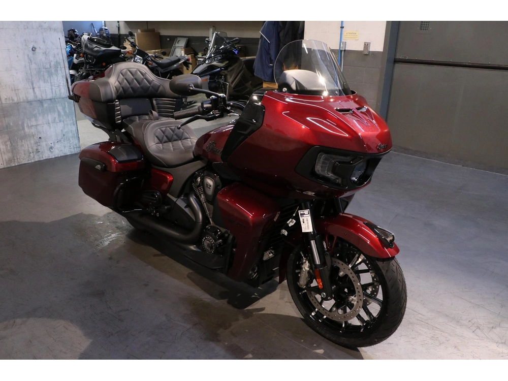 2026 Indian Motorcycle Pursuit Dark Horse 112 & Powerband Audio alt