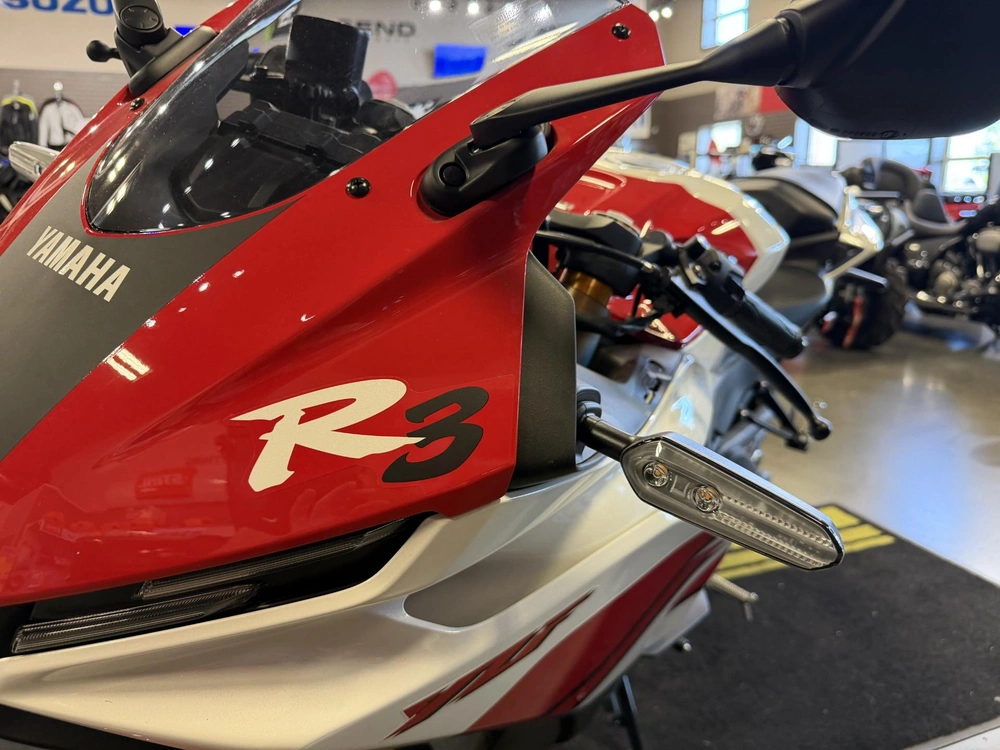 2026 Yamaha Yzf-r3 70th Anniversary