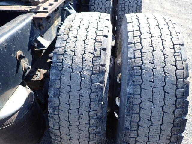 Kenworth T680 2021