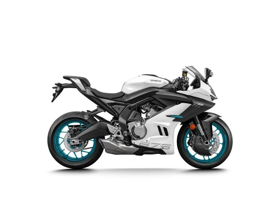 2026 Cfmoto 675ss Démonstrateur 224 Km alt