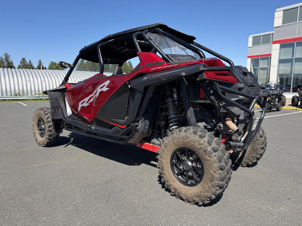 Polaris Rzr Pro Xp 4 Premium 2022 alt