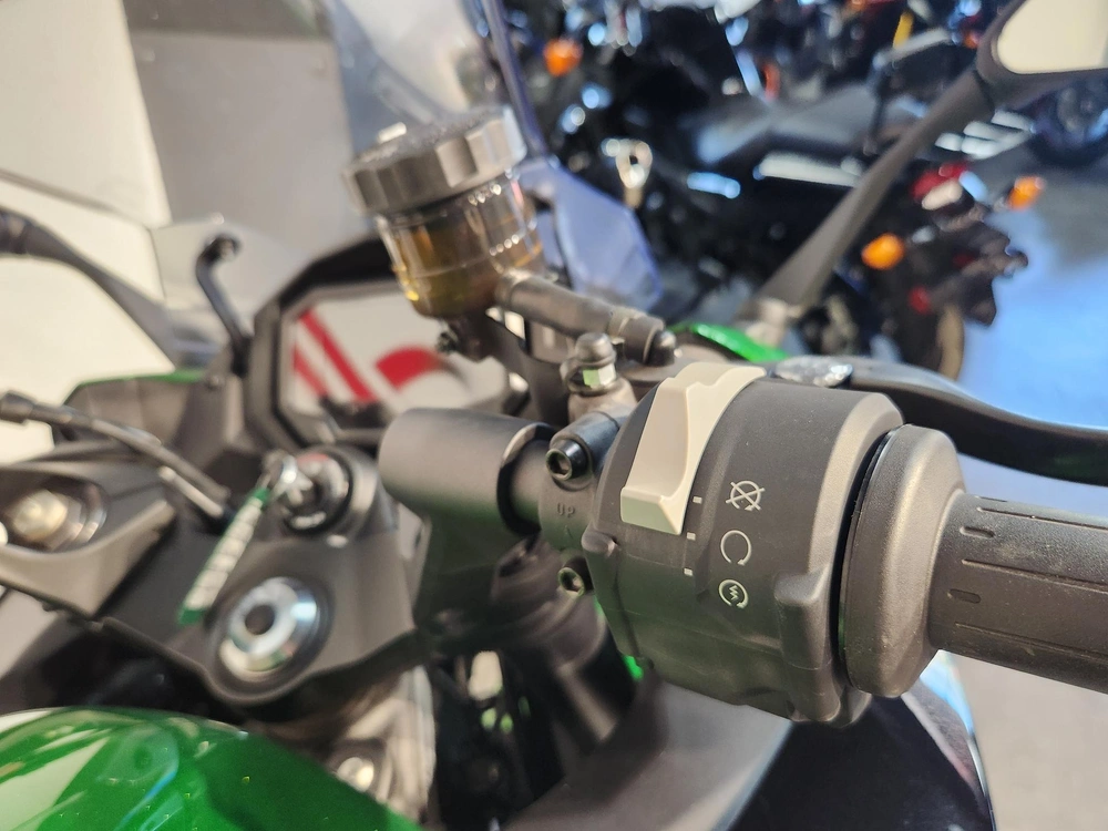2026 Kawasaki Ninja 1100sx Se Démo *5.99% Jusqu'à 84 Mois💳 alt