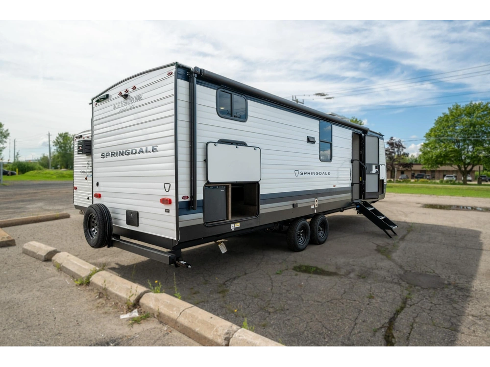 2027 Keystone Rv Springdale 2620bhs alt