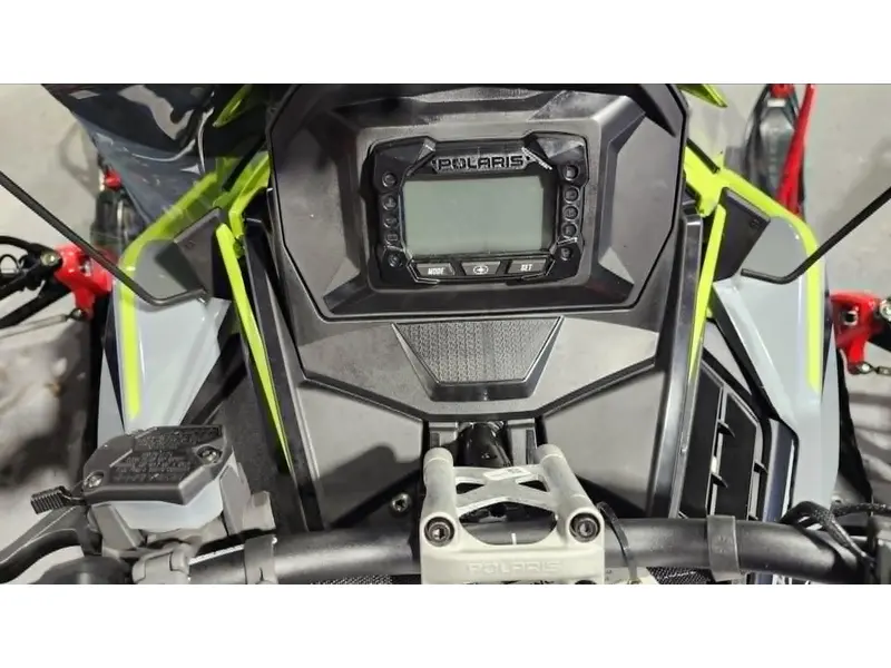 2025 Polaris INDY 650 XCR 128