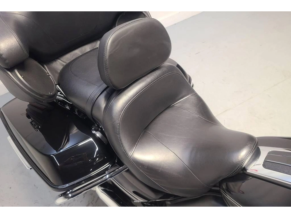 Harley-davidson Road Glide Ultra 107 2017 alt