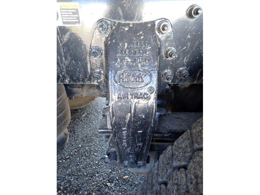 Peterbilt 567 2024