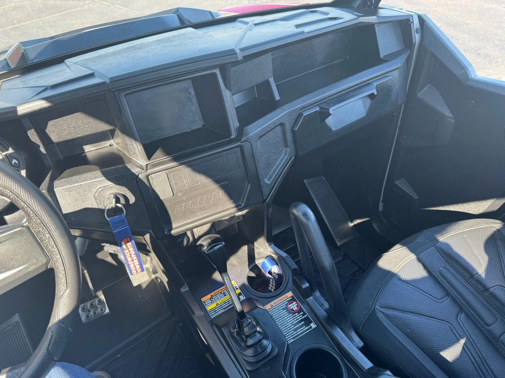 Polaris Général 1000 Sport 2025 alt