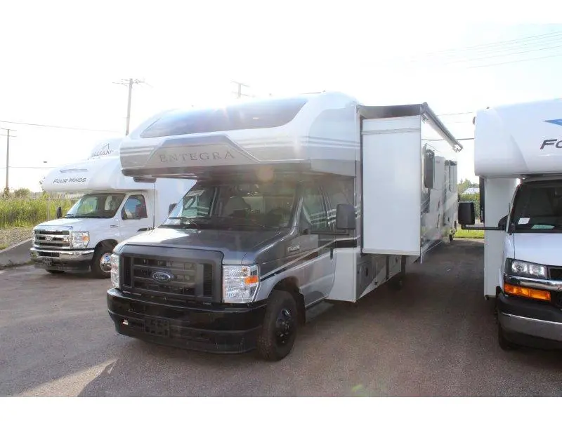Entegra Coach Odyssey 24B 2027