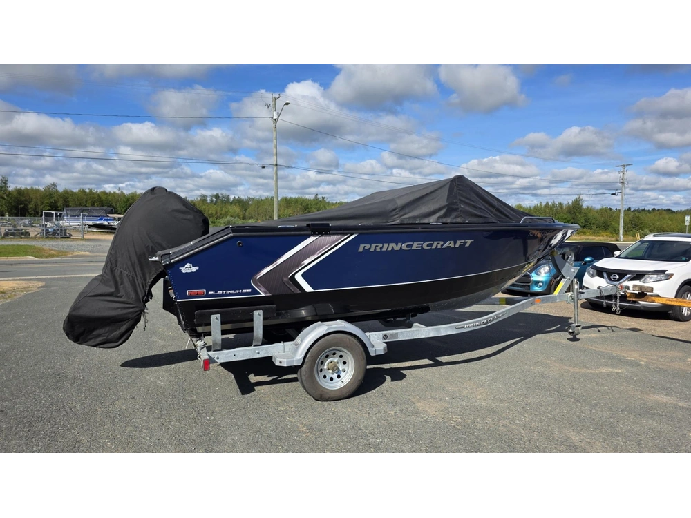 2022 Princecraft Platinum 186 alt