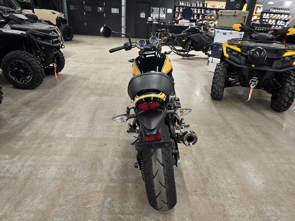 2022 Kawasaki Z900rs-se alt