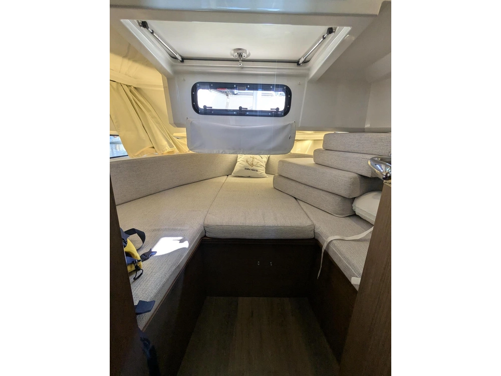 2023 Jeanneau Nc 895 Sport alt