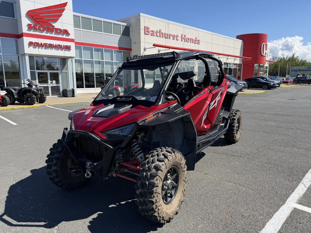 Polaris Rzr Pro Xp 4 Premium 2022 alt