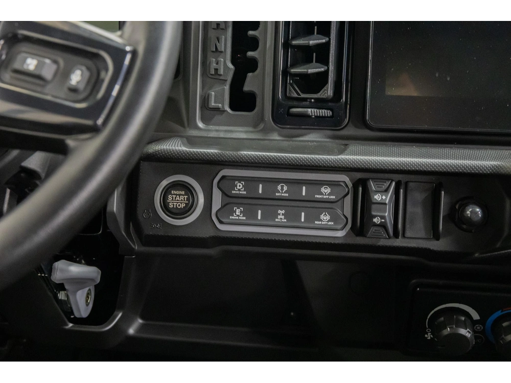 2026 Can-am Defender Max Limited Hd11 6mtd alt