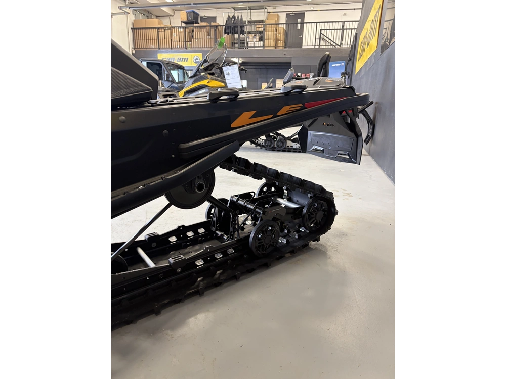 2027 Ski-doo Tundra Le 600 Efi Charger 1.5" E.s alt