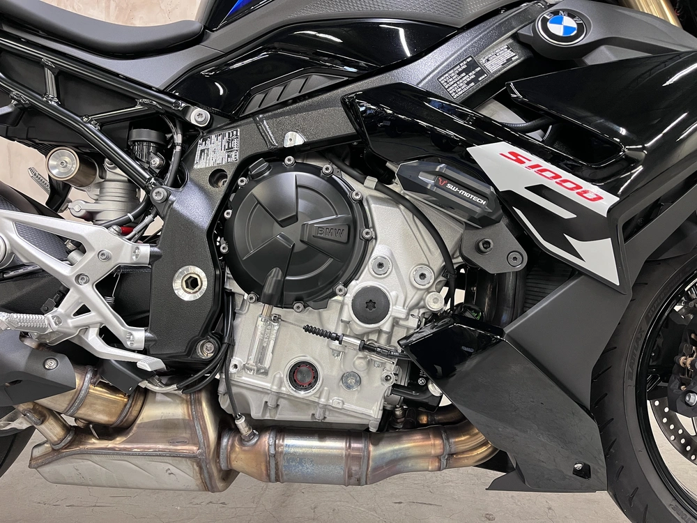 2025 Bmw S1000r alt