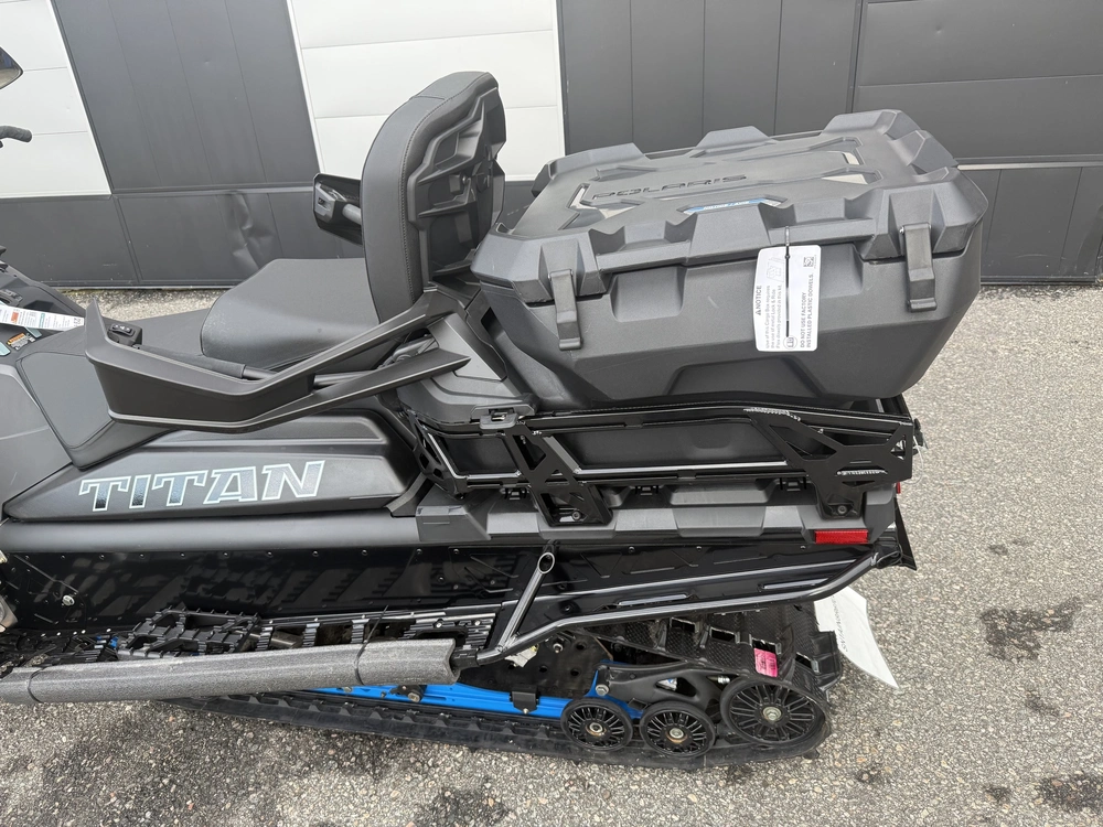 Polaris 850 Titan Adv Ultmt 1.8 2026 alt