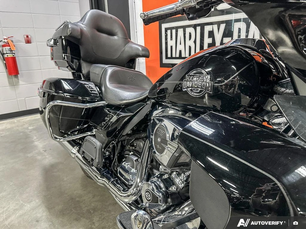 2025 Harley-davidson Street Glide Ultra alt