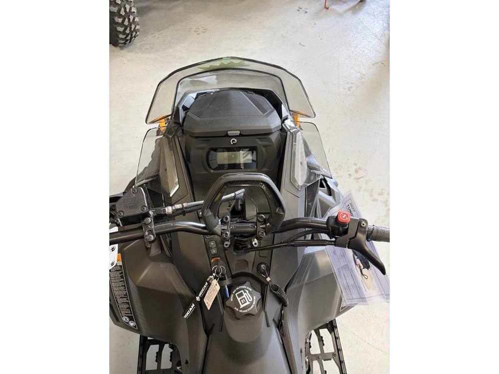 2027 Ski-doo Tundra Le 600 Efi Charger 1.5" E.s alt