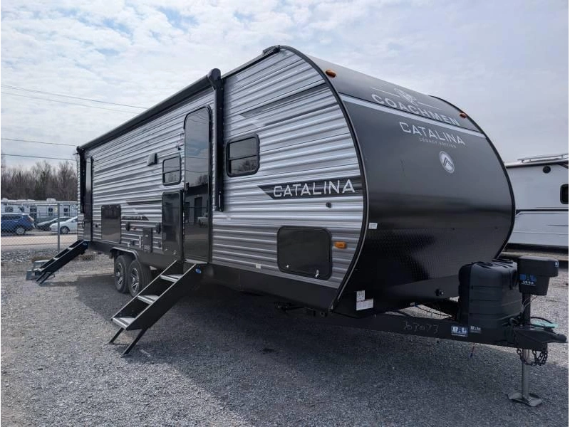 Coachmen Catalina 273dbhck 2026 alt
