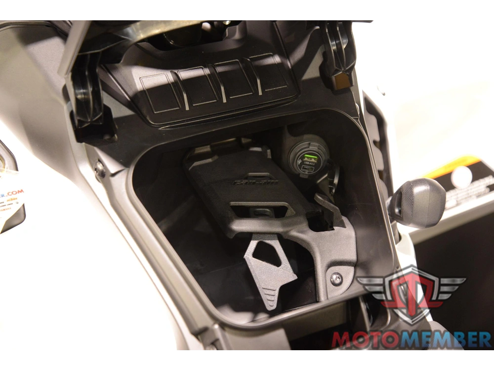 2026 Can-am Outlander Electric Max