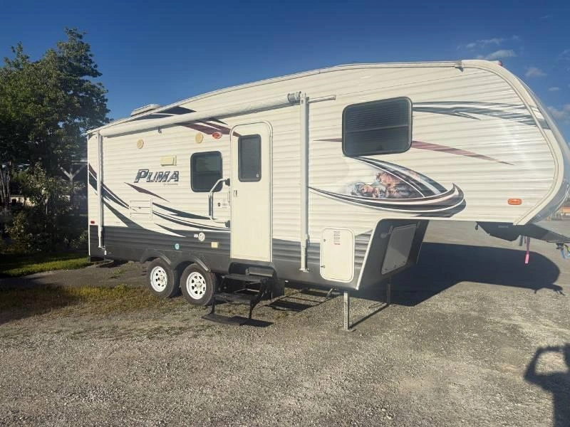 Palomino Puma 230fbs 2015 alt